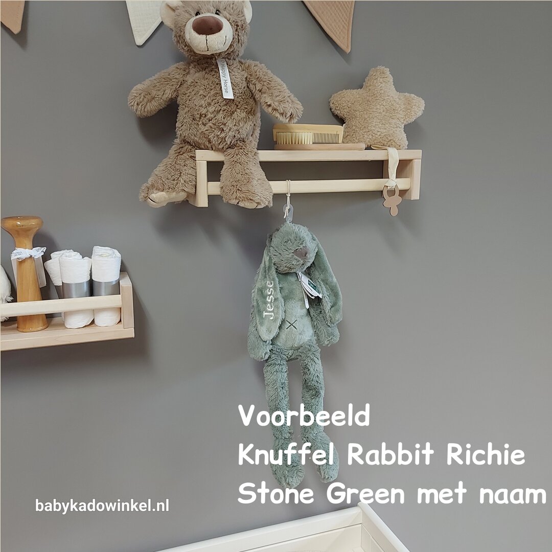 Voorbeeld Knuffel Rabbit Richie Stone Green met naam Jesse