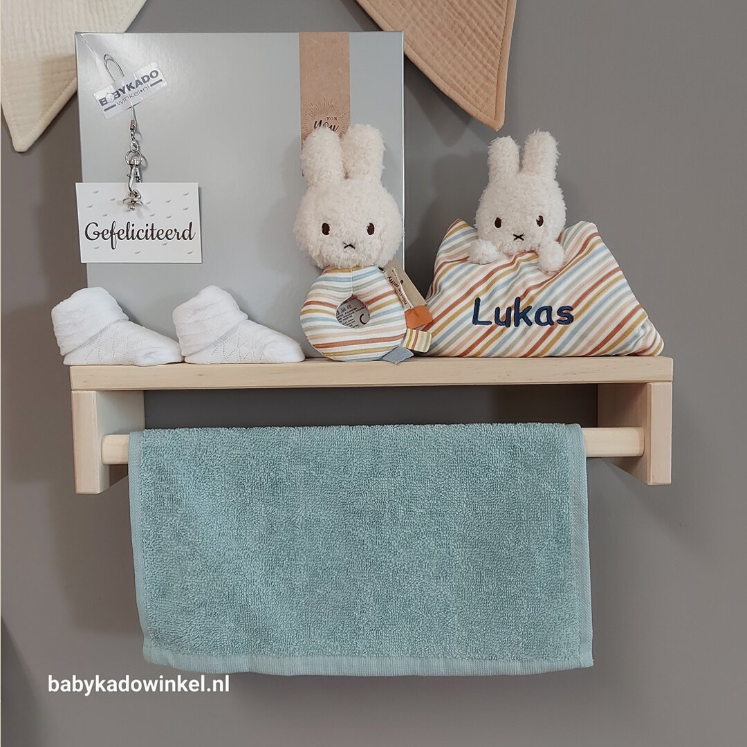 Babycadeaudoosje met nijntje knuffeldoekje vintage