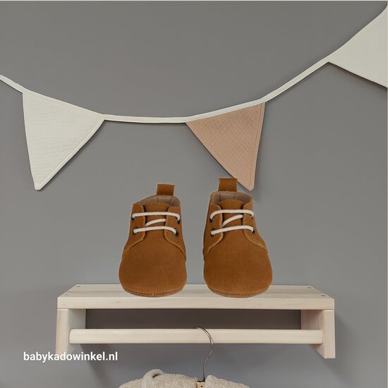 Babyslofjes Baby Dutch Veterschoentjes Cognac