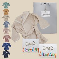 Slab oma en opa babycadeau met badjas