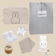 Babycadeau met nijntje etui Nougat